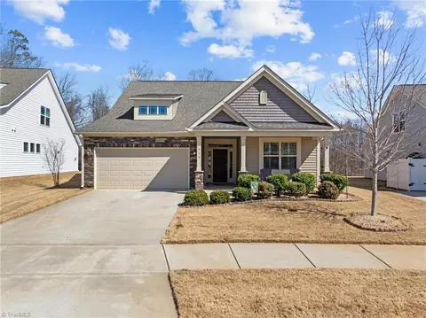 259 Kilbourne Dr, Advance, NC 27006