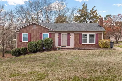 1160 Edenwood Dr, Winston Salem, NC 27103