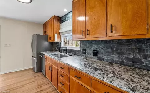 Kitchen - 925 Croyden St, High Point, NC 27262 photo 6 of 8