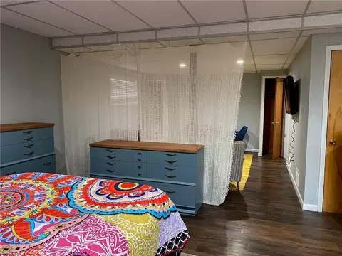 Bedroom - 925 Croyden St, High Point, NC 27262 photo 6 of 7