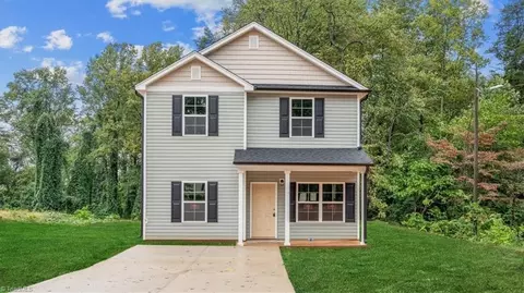 3350 Cardinal St, Winston Salem, NC 27105