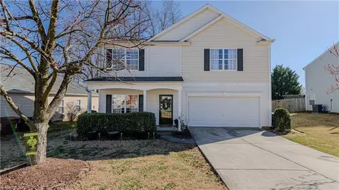 5312 Silverbrook Dr, Mcleansville, NC 27301