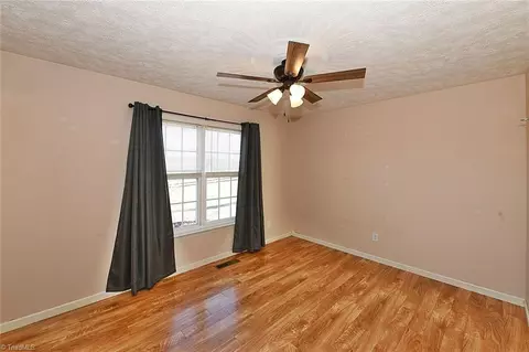 Bedroom - 128 Lynne Ave, King, NC 27021 photo 2 of 5
