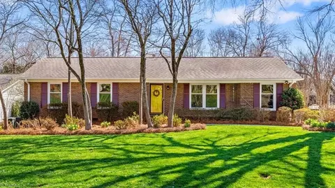 1708 Aftonshire Dr, Greensboro, NC 27410