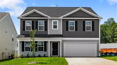5338 Spicewood Lake Ln, Winston Salem, NC 27106