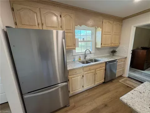 217 Logan Ct, King, NC 27021 photo 17