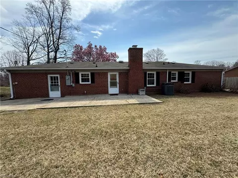 217 Logan Ct, King, NC 27021 photo 43