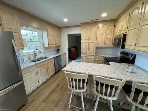 217 Logan Ct, King, NC 27021 photo 15