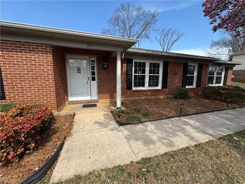 217 Logan Ct, King, NC 27021 photo 9