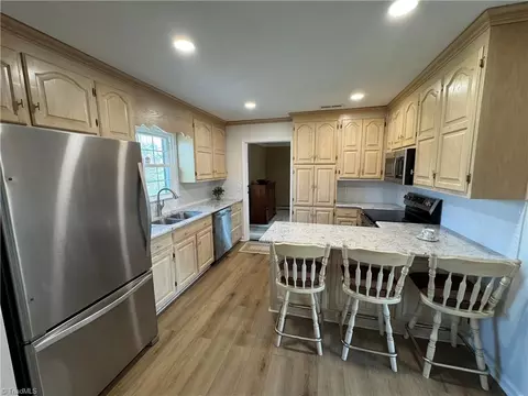 217 Logan Ct, King, NC 27021 photo 11