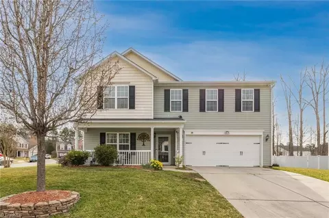 1913 Buckminster Dr, Whitsett, NC 27377