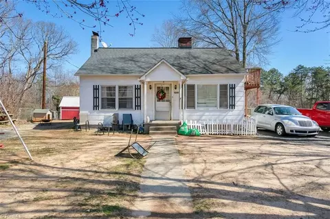 4503 Kimball Ln, Winston Salem, NC 27105