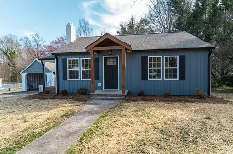 4833 Loff St, Jonesville, NC 28642