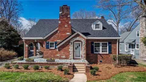 306 Chapman St S, Greensboro, NC 27403
