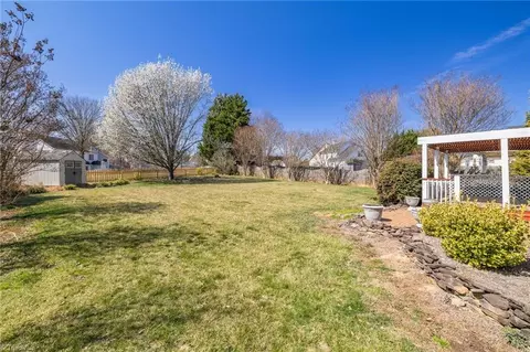 3317 Sumter Dr, High Point, NC 27265 photo 31