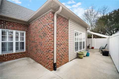Exterior - 1104 Pelican Ln, Clemmons, NC 27012 photo 3 of 3