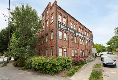 801 Mcgee St W #5, Greensboro, NC 27401