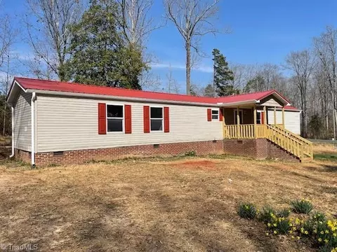 392 Joe Cecil Rd, Lexington, NC 27292