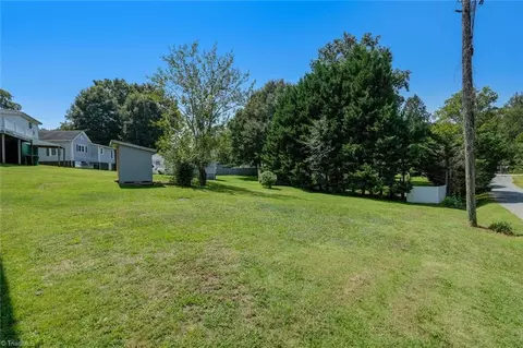 729 Warren Ave E, Eden, NC 27288 photo 18