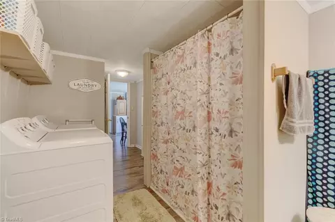 729 Warren Ave E, Eden, NC 27288 photo 17