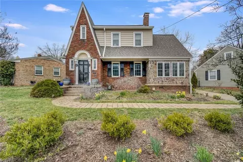2201 Westfield Ave, Winston Salem, NC 27103