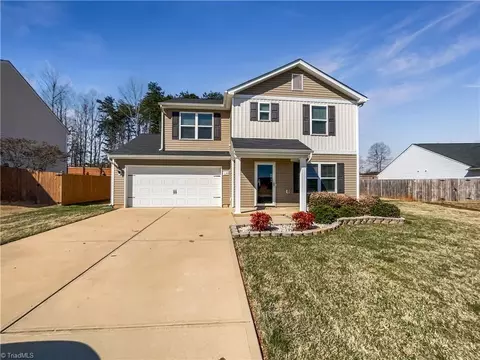 130 Calhoun Pl, Burlington, NC 27217