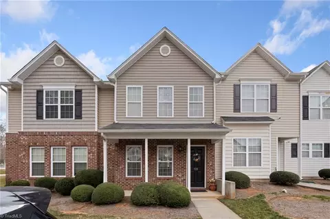 128 Silhouette Dr, Greensboro, NC 27405