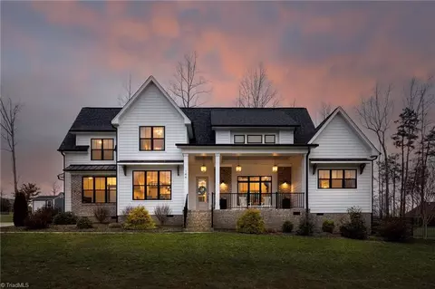 144 Arrow Glenn Ct, Advance, NC 27006