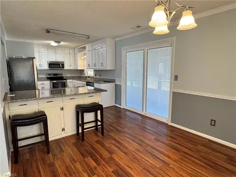 112 Timberlake Trl, Elkin, NC 28621 photo 12
