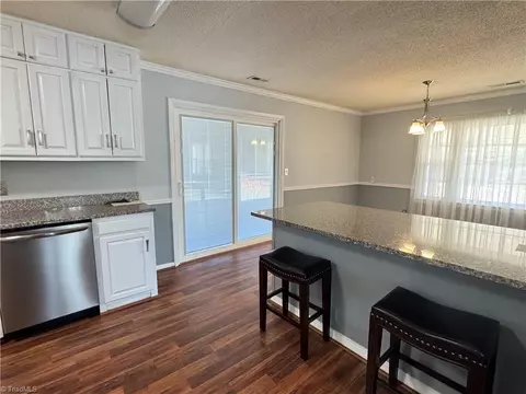 112 Timberlake Trl, Elkin, NC 28621 photo 10
