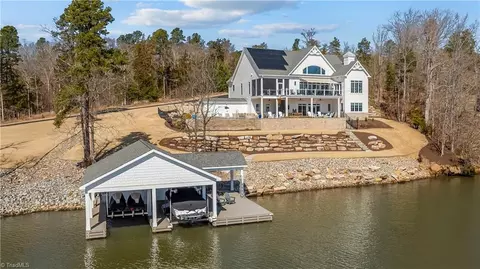 992 Estate Rd, Semora, NC 27343 photo 3