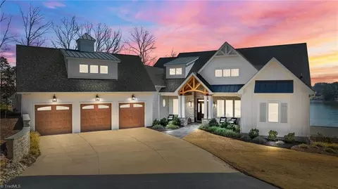 992 Estate Rd, Semora, NC 27343 photo 8