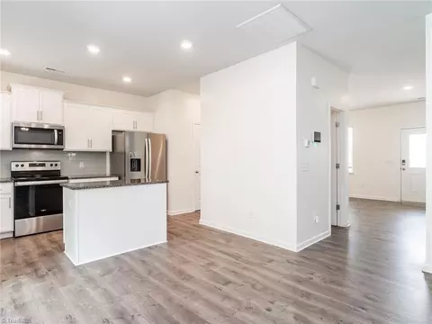 516 Spaulding St, Burlington, NC 27215 photo 12