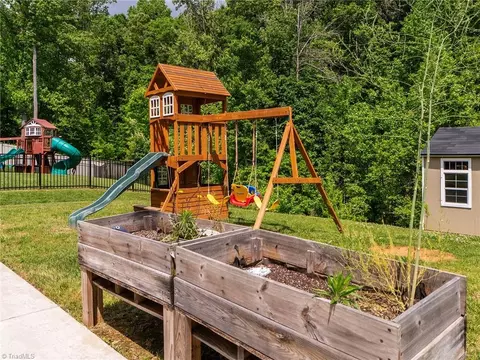516 Spaulding St, Burlington, NC 27215 photo 40