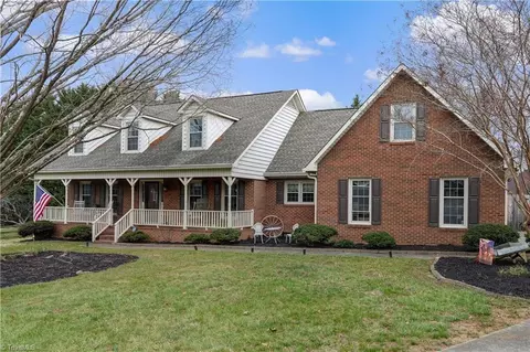 116 Rockford Ct, Kernersville, NC 27284