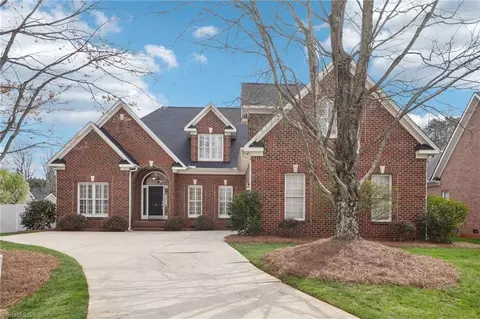 6 Rosebay Ln, Greensboro, NC 27455
