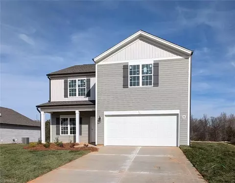 192 Waylon Ct, Lexington, NC 27295
