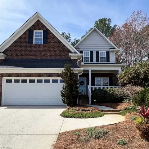 196 Red Hawk Ln, Winston Salem, NC 27107