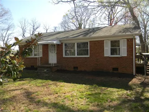 2813 Causey Lake Rd, Greensboro, NC 27406