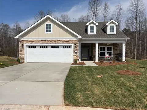 2301 Augusta Dr, Asheboro, NC 27205