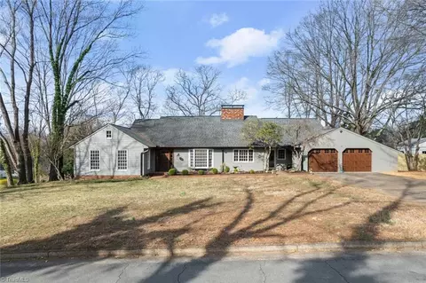4210 Tangle Ln, Winston Salem, NC 27106