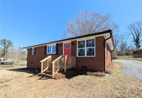 319 Burler St, Lexington, NC 27292