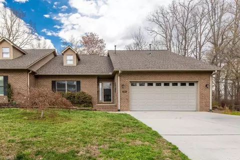 205 Braniff Pl, Archdale, NC 27263