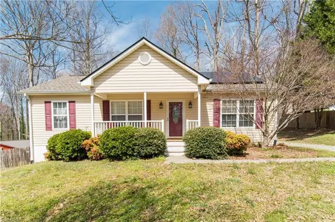 1705 Karmel Dr, Winston Salem, NC 27127