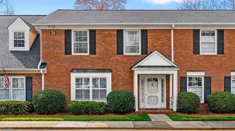 24 Fountain Manor Dr #C, Greensboro, NC 27405
