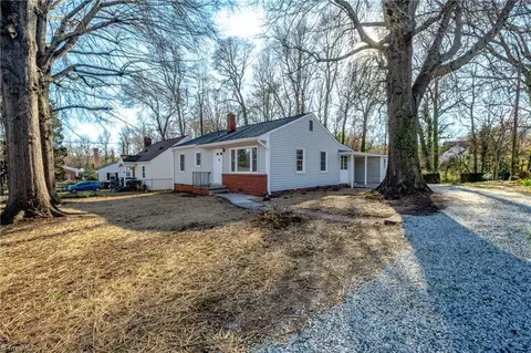 1123 Denny St, High Point, NC 27262