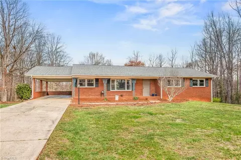 4665 Swain Ln, Walkertown, NC 27051