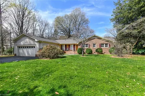 1343 New Garden Rd, Greensboro, NC 27410