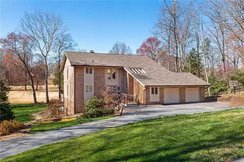 Exterior - 211 Cascade Dr, High Point, NC 27265 photo 2 of 11