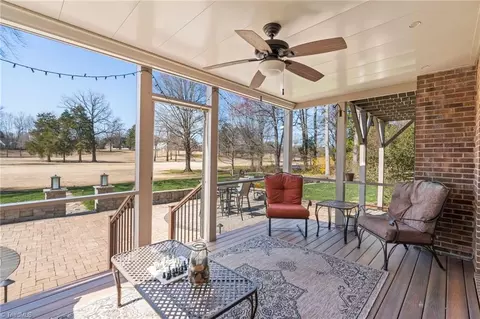 Exterior - 211 Cascade Dr, High Point, NC 27265 photo 7 of 11